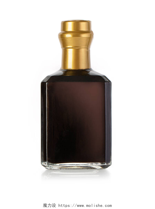 一个棕色瓶的隔离油带有剪切路径的白色背景隔离油瓶